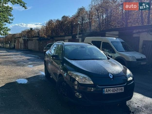 Renault Megane, 2013г. 1.5л. дизель Житомир в кредит