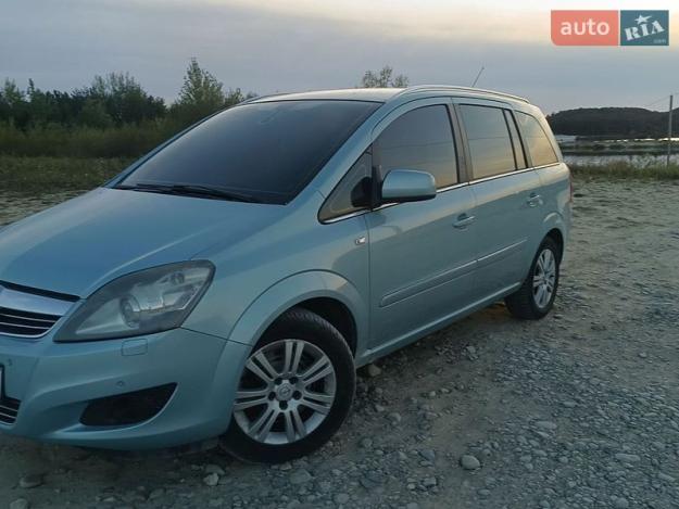 Opel Zafira, 2010г. 1.9л. дизель Львів в кредит