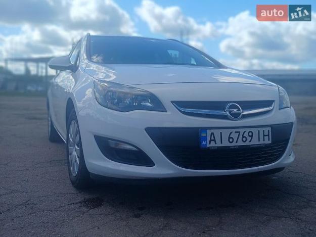 Opel Astra, 2014г. 1.7л. дизель Київ в кредит