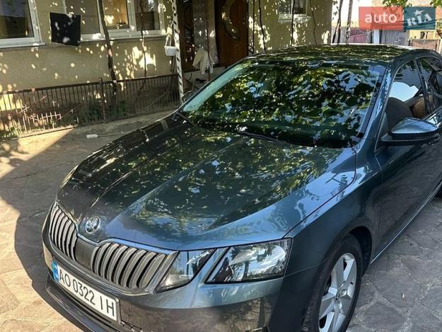 Skoda Octavia, 2017г. 1.6л. дизель Ужгород в кредит