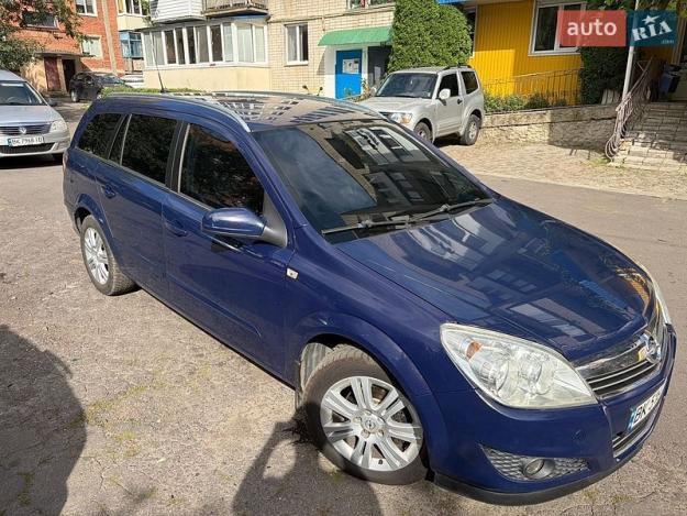 Opel Astra, 2007г. 1.6л. бензин Рівне в кредит