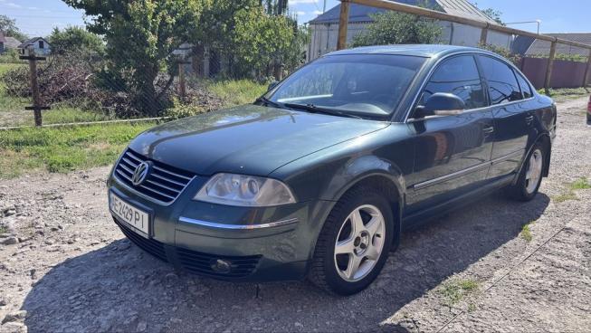 Volkswagen Passat sedan, 2004г. 2.8л. бензин Дніпро в кредит