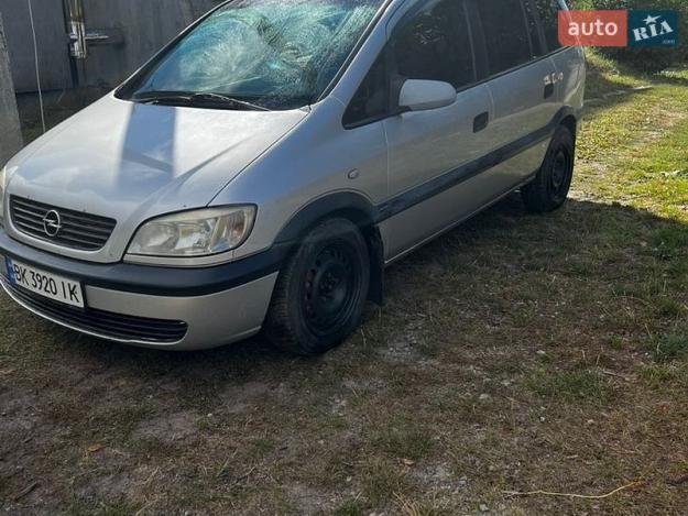 Opel Zafira, 2000г. 2.0л. дизель Рівне в кредит