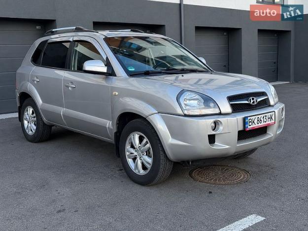 Hyundai Tucson, 2009г. 2.0л. бензин Рівне в кредит