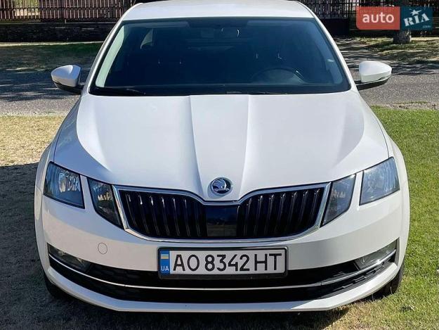 Skoda Octavia, 2017г. 1.4л. бензин Ужгород в кредит