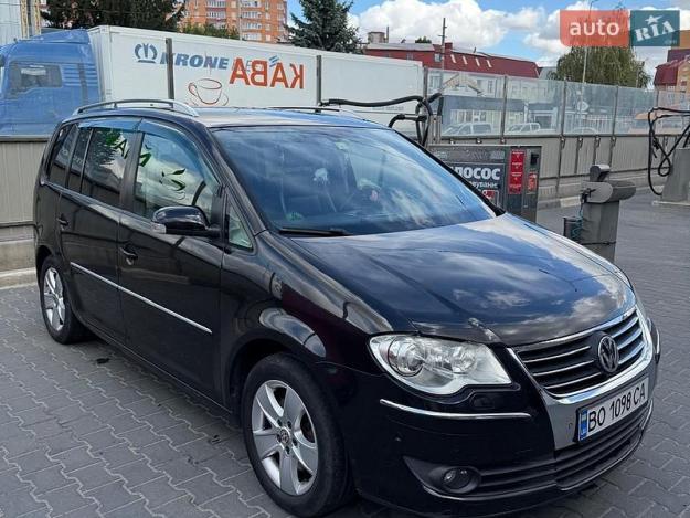 Volkswagen Touran, 2008г. 2.0л. дизель Тернопіль в кредит