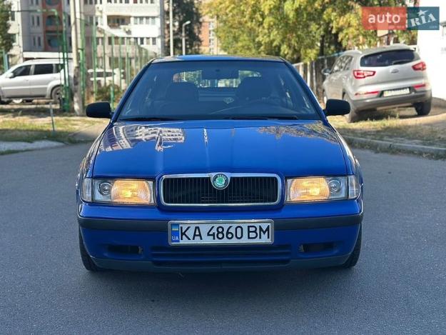 Skoda Octavia, 2000г. 1.6л. бензин Київ в кредит