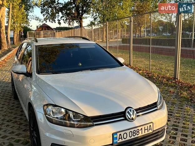 Volkswagen Golf, 2017г. 1.6л. дизель Ужгород в кредит