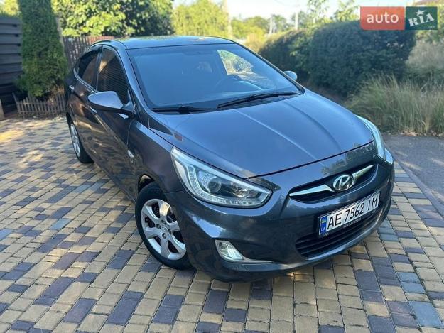 Hyundai Accent, 2013г. 1.6л. гібрид Одеса в кредит