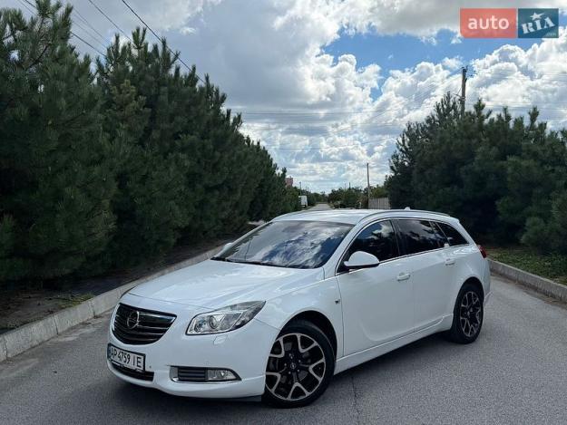 Opel Insignia station wagon, 2011г. 2.0л. бензин Дніпро в кредит