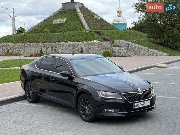 Skoda Superb, 2015г. 2.0л. дизель Львів в кредит