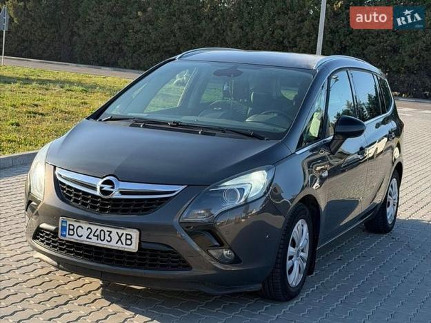 Opel Zafira tourer, 2014г. 1.6л. дизель Львів в кредит