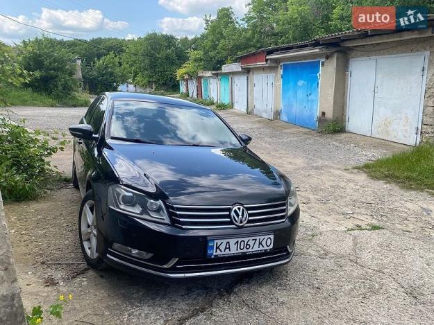 Volkswagen Passat, 2011г. 2.0л. бензин Чернівці в кредит