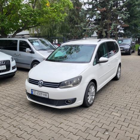 Volkswagen Touran, 2010г. 1.4л. бензин Чернівці в кредит