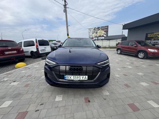 Audi E-tron, 2022г. 95.0л. Електро Кам'янець-Подільський в кредит