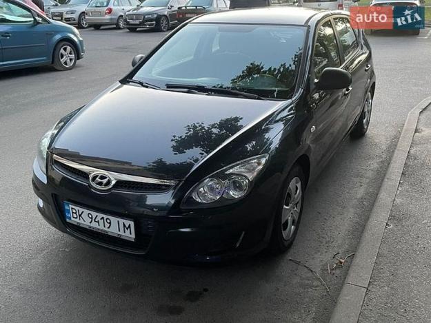 Hyundai I30, 2009г. 1.4л. бензин Луцьк в кредит
