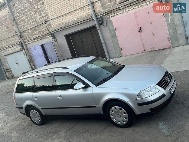 Volkswagen Passat, 2004г. 1.6л. бензин Дніпро в кредит