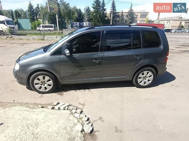 Volkswagen Touran, 2005г. 2.0л. дизель Житомир в кредит