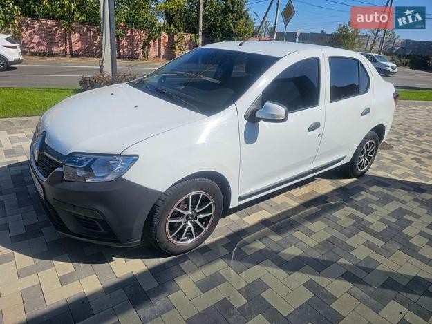 Renault Logan, 2017г. 1.2л. бензин Київ в кредит