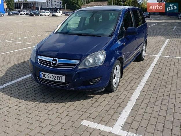 Opel Zafira, 2011г. 1.7л. дизель Тернопіль в кредит