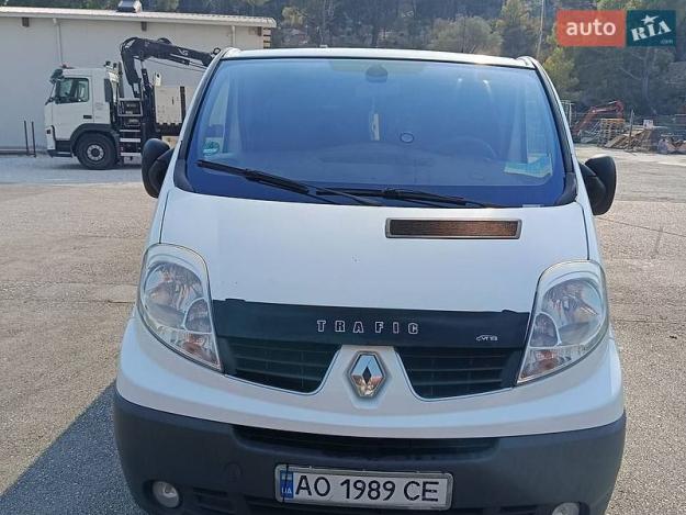 Renault Trafic, 2010г. 2.5л. дизель Ужгород в кредит
