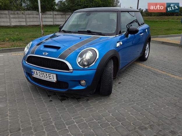 Mini Cooper, 2010г. 1.6л. бензин Рівне в кредит
