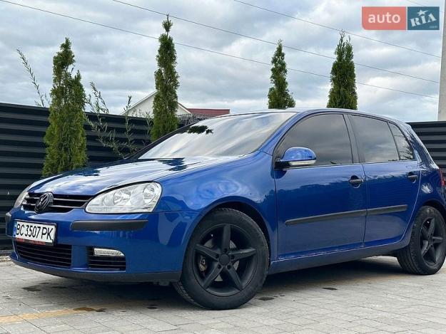 Volkswagen Golf, 2004г. 1.6л. бензин Львів в кредит