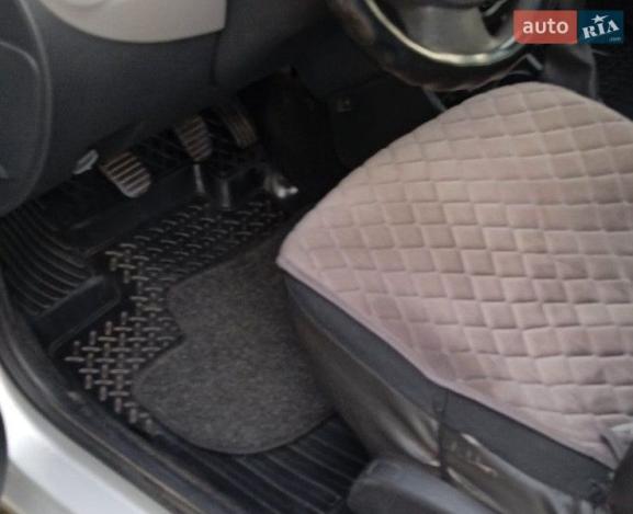 Renault Logan, 2010г. 1.4л. бензин Харків в кредит