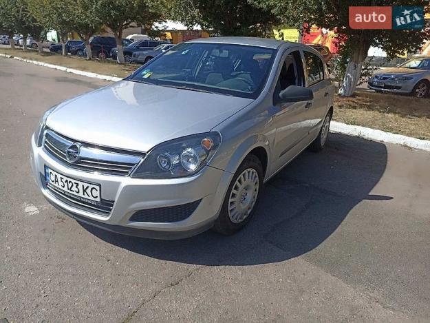 Opel Astra, 2009г. 1.4л. бензин Черкаси в кредит