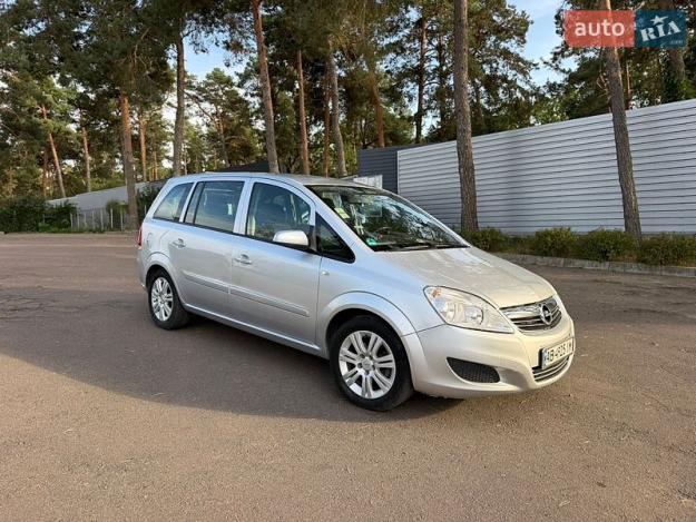 Opel Zafira, 2009г. 1.8л. бензин Вінниця в кредит