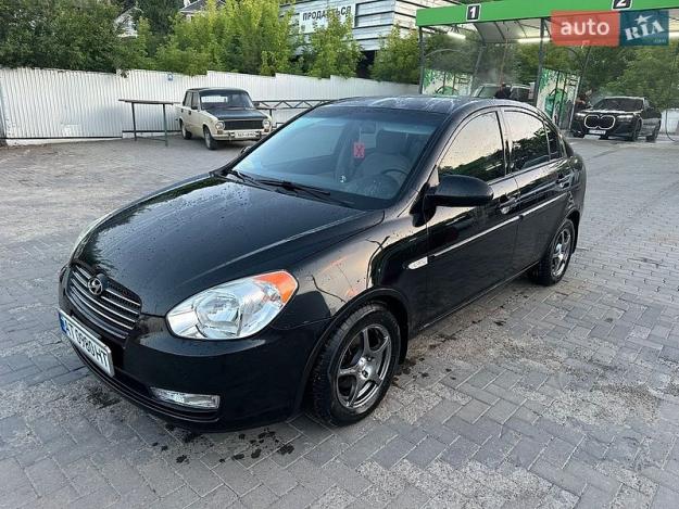 Hyundai Accent, 2008г. 1.4л. бензин Чернівці в кредит