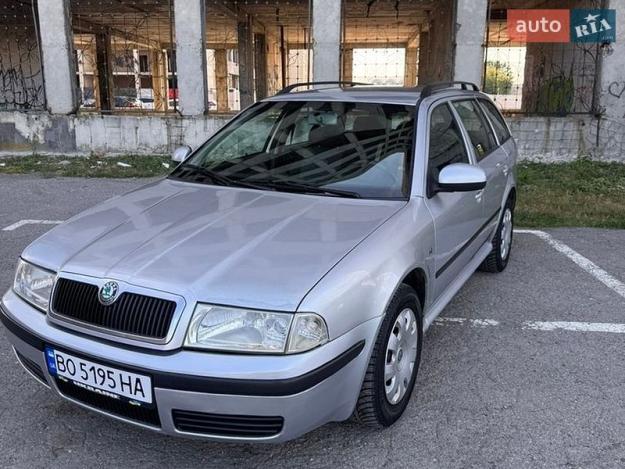 Skoda Octavia, 2010г. 1.6л. бензин Тернопіль в кредит