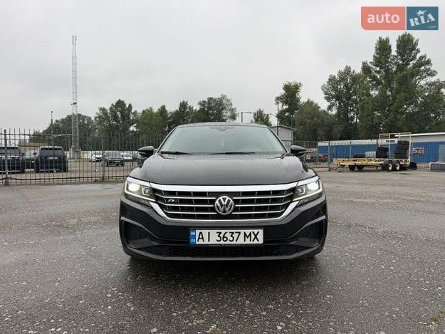 Volkswagen Passat, 2019г. 2.0л. бензин Київ в кредит