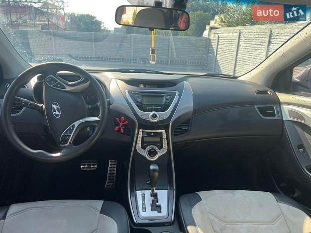 Hyundai Elantra, 2012г. 1.8л. бензин Київ в кредит