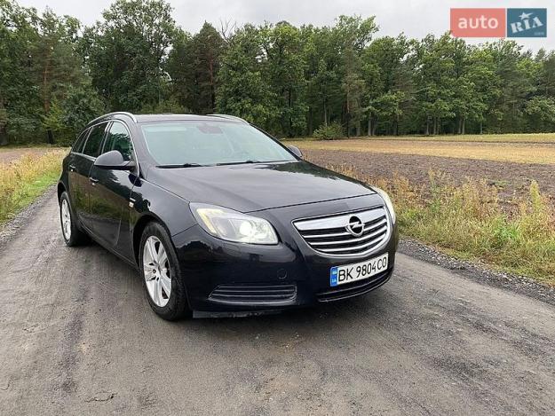 Opel Insignia, 2010г. 2.0л. дизель Рівне в кредит