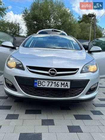 Opel Astra, 2014г. 1.7л. дизель Львів в кредит