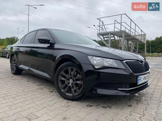 Skoda Superb, 2016г. 1.6л. дизель Львів в кредит