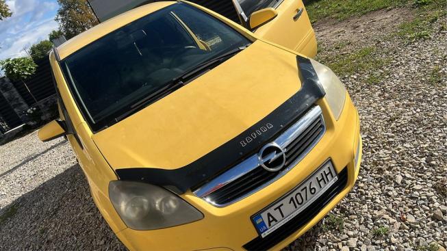 Opel Zafira, 2006г. 1.9л. дизель Івано-Франківськ в кредит