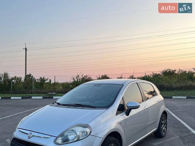 Fiat Punto, 2011г. 1.4л. бензин Запоріжжя в кредит