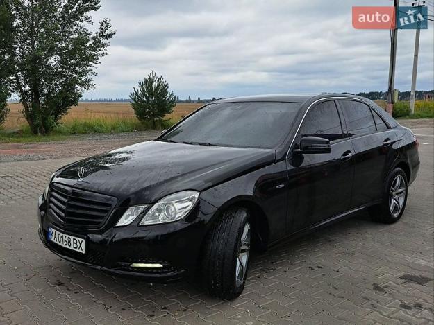 Mercedes-benz E-class, 2010г. 2.1л. дизель Київ в кредит