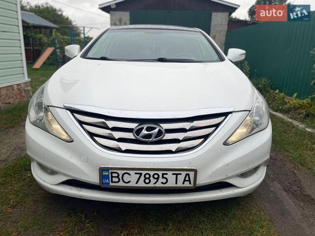 Hyundai Sonata, 2010г. 2.4л. бензин Житомир в кредит