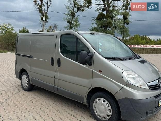 Opel Vivaro, 2008г. 2.0л. дизель Чернівці в кредит