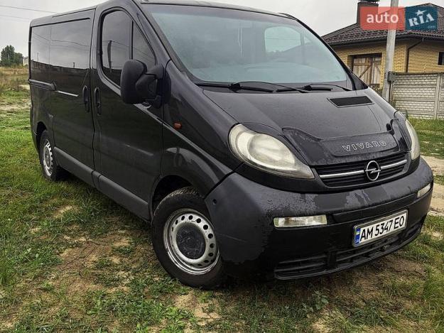 Opel Vivaro, 2002г. 1.9л. дизель Житомир в кредит