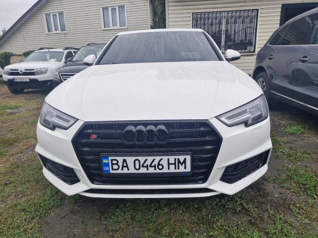 Audi A4, 2018г. 2.0л. бензин Олександрія в кредит