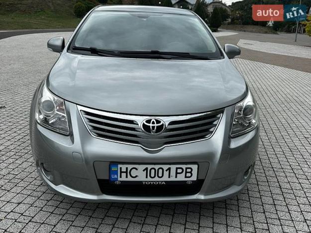 Toyota Avensis, 2011г. 2.0л. бензин Львів в кредит