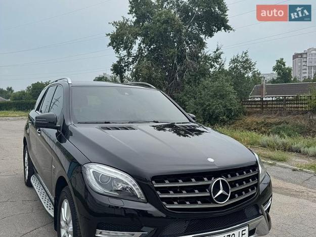 Mercedes-benz M-class, 2012г. 3.0л. дизель Полтава в кредит