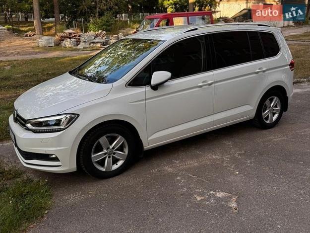 Volkswagen Touran, 2019г. 2.0л. дизель Черкаси в кредит