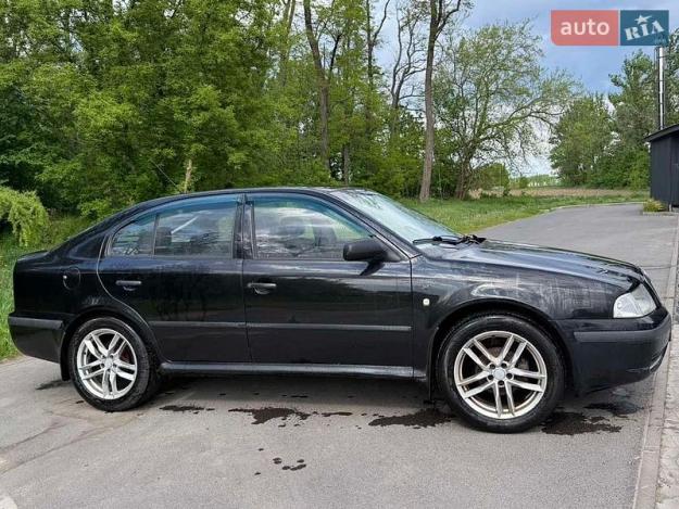 Skoda Octavia, 2004г. 1.6л. бензин Черкаси в кредит