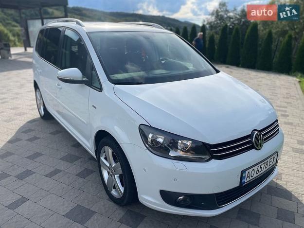 Volkswagen Touran, 2014г. 2.0л. дизель Ужгород в кредит