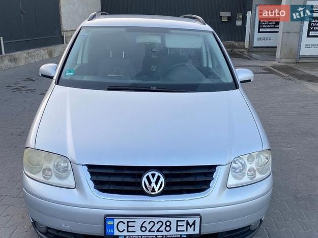 Volkswagen Touran, 2004г. 1.9л. дизель Чернівці в кредит